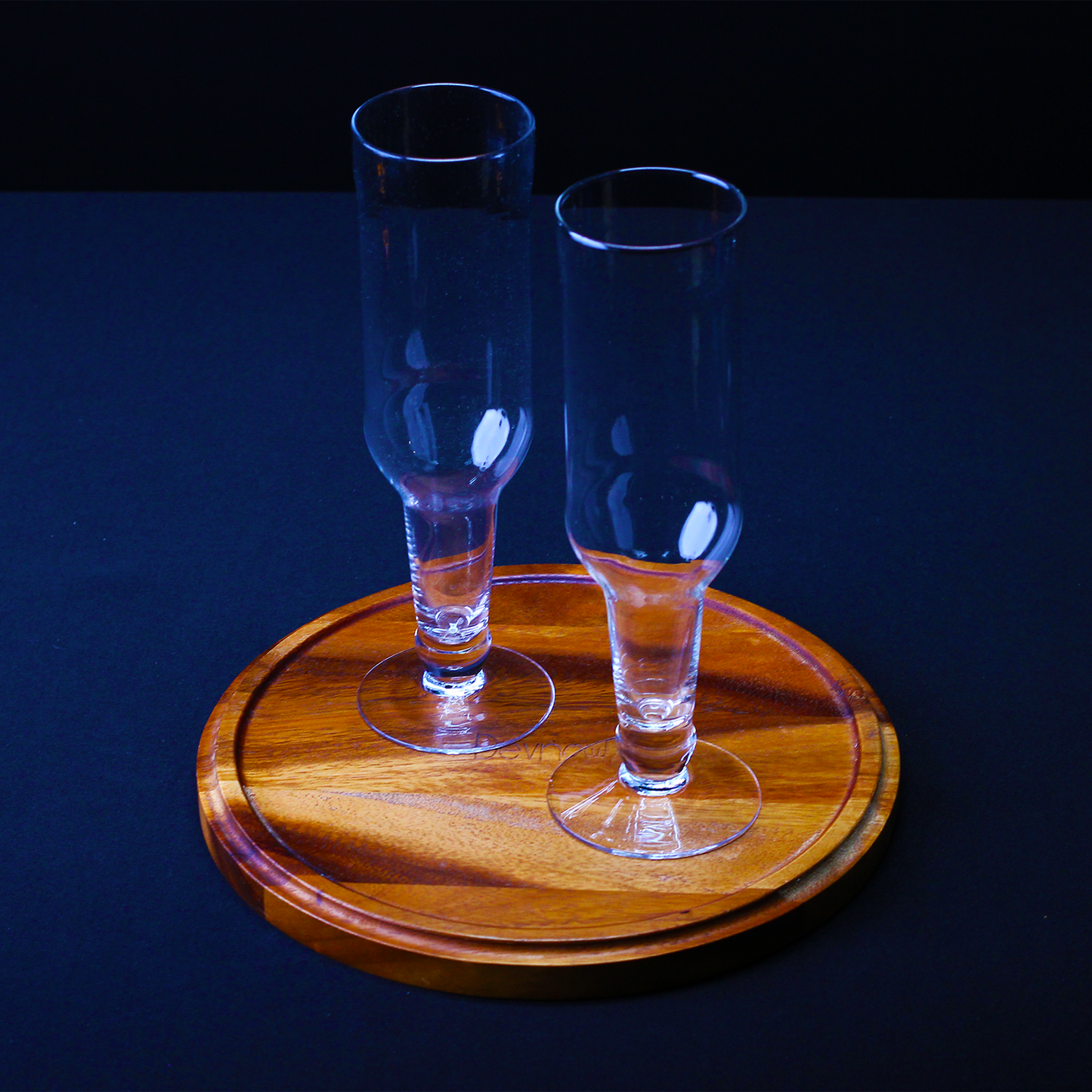Melbify | Inverted Bottle Glasses | 300 ml | Hurricane Cocktail Glasses | Volume| Tall Cocktail Glasses with Straw | Giant Juice Glasses | Mocktail Glasses | Cocktail Glass Set | Big Cocktail Glasses