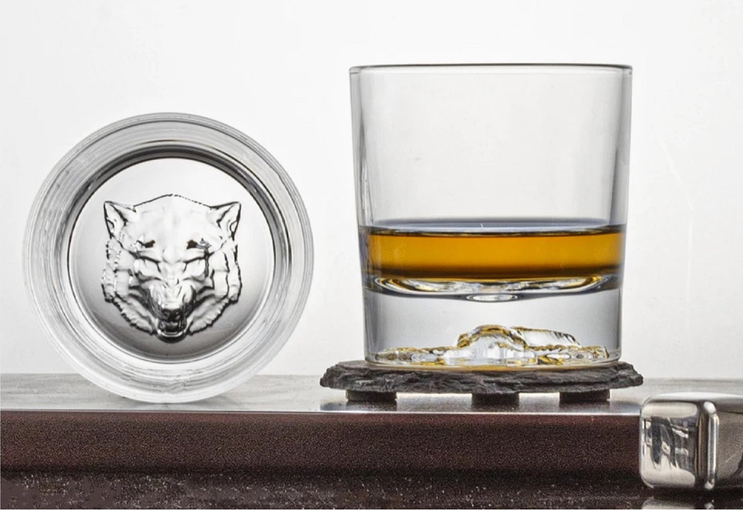 Melbify Plain Wolf Whiskey Glass | Animal Whiskey Glass | Premium | Unique | Big | Broad | Old Fashioned Whiskey Glass| Round Whiskey Glass with Thick Bottom | 300ml