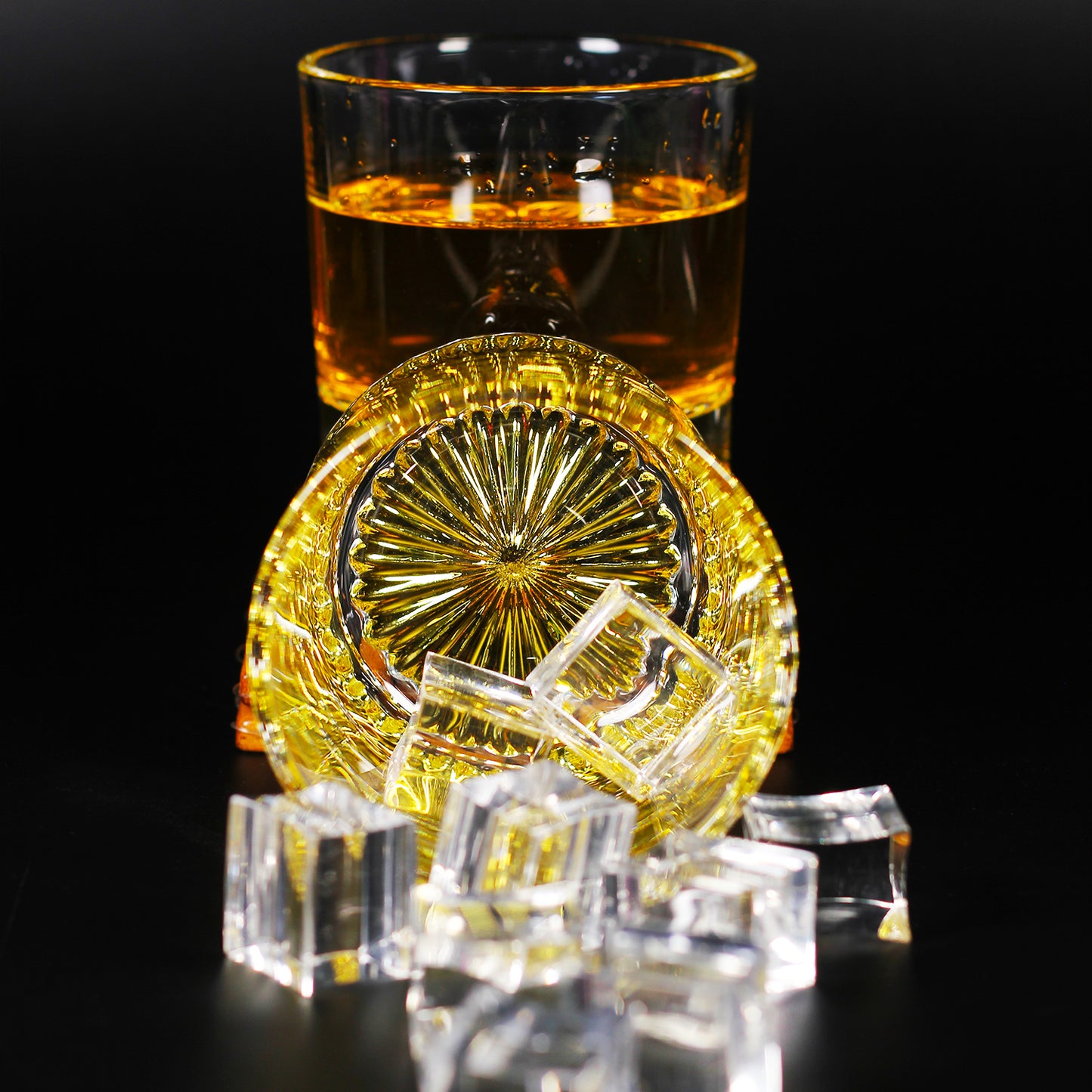 Melbify Italian Petal Whiskey Glasses | Artistic | Elegant | Premium | Royal | Luxurious Designer Whiskey Glasses | High end Expensive Whiskey Glasses with Gold Plated Bottom | 300 ml