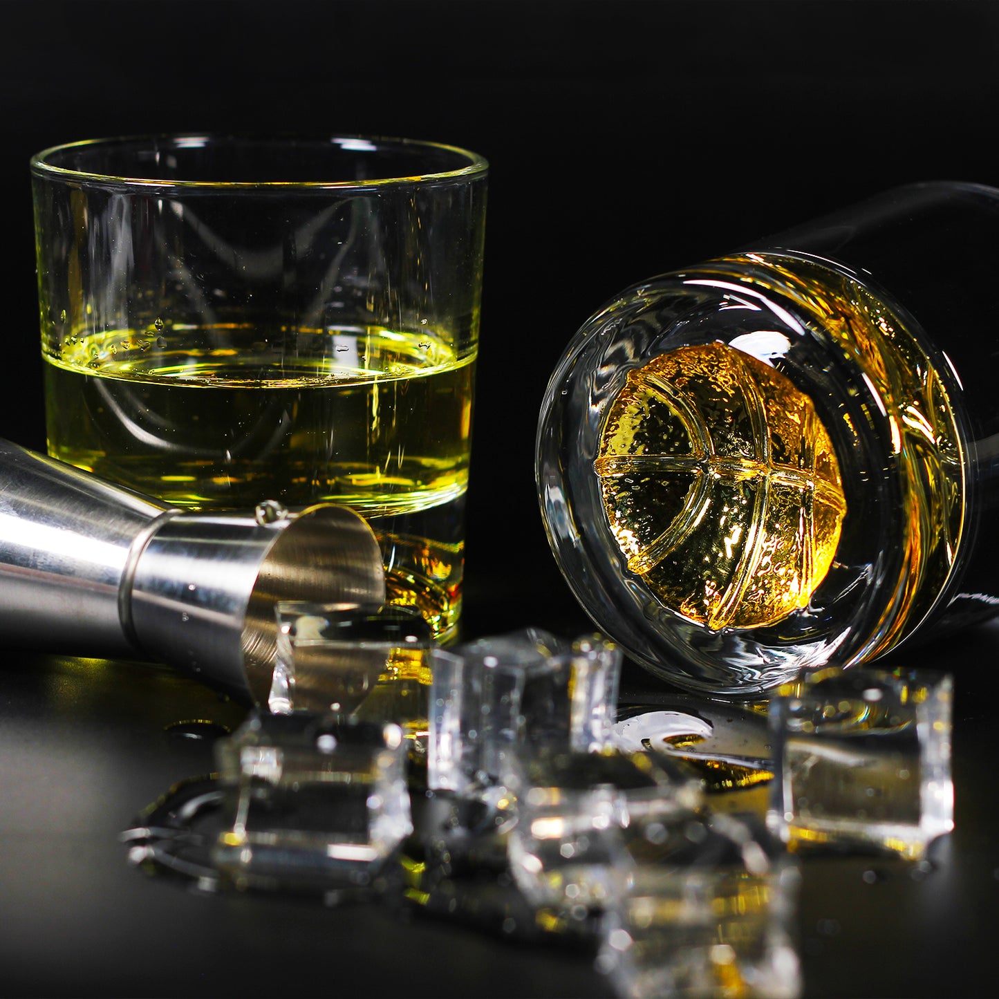 Melbify Basket Ball Whiskey Glass | 300 ml | Golden Plated Whiskey Glass| Premium | Unique| Big| Broad | Royal | High end| Expensive| Whiskey Glass Set for Basket Ball Lovers
