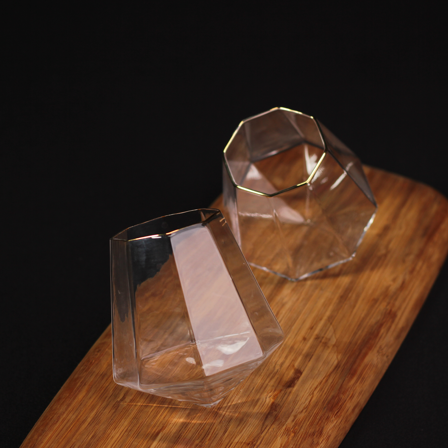 Melbify Prism Shaped Spinner Whiskey Glasses | Volume=320ml | Premium Crystal Glass | Perfect for Whiskey, Scotch, Rum, and Cognac