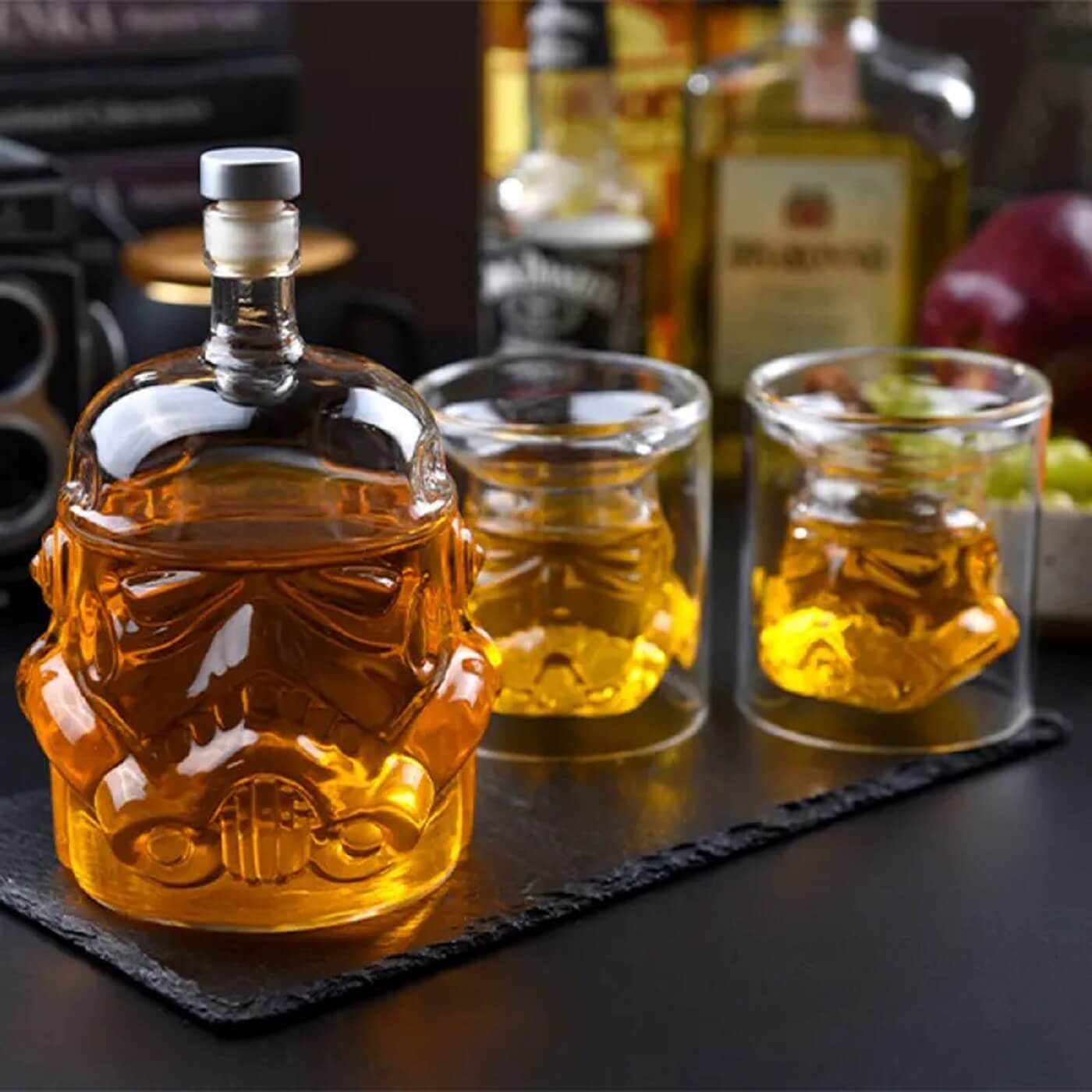 Brucelle Whiskey Decanter (750 ml) Set with 2 Glasses(150 ml)| Double Walled Borosilicate Glass | Perfect for Serving Whiskey,Wine, Scotch, Bourbon, Vodka, Liquor