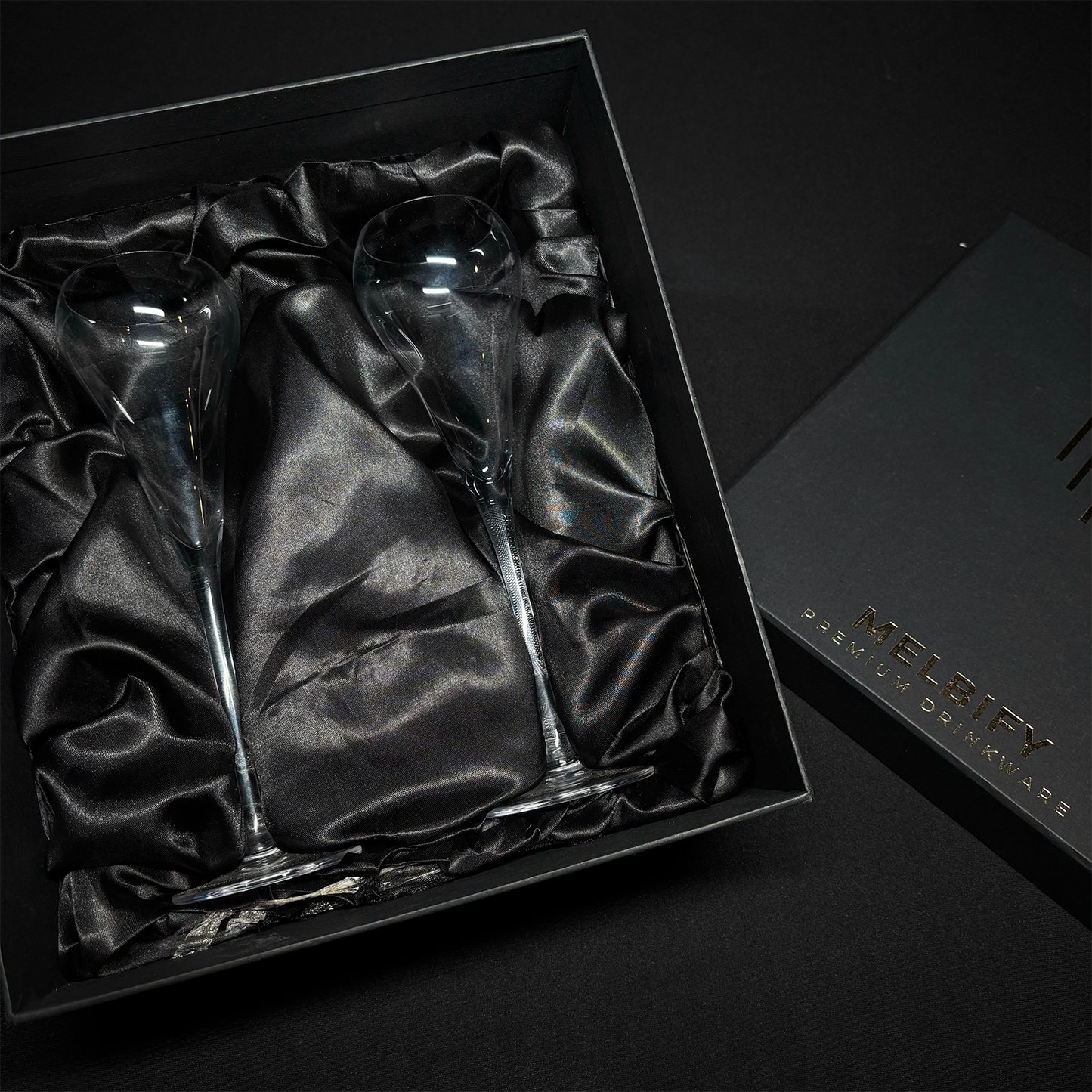 Melbify Diamond Wine Glasses Gift Set |200 ML | Set of 2 | Elegant Gift Box | Champagne Glass|Ultra Premium|Limited Edition|Perfect for Red White Wine & Champagne|Ideal For Wedding Couple Anniversary Gift