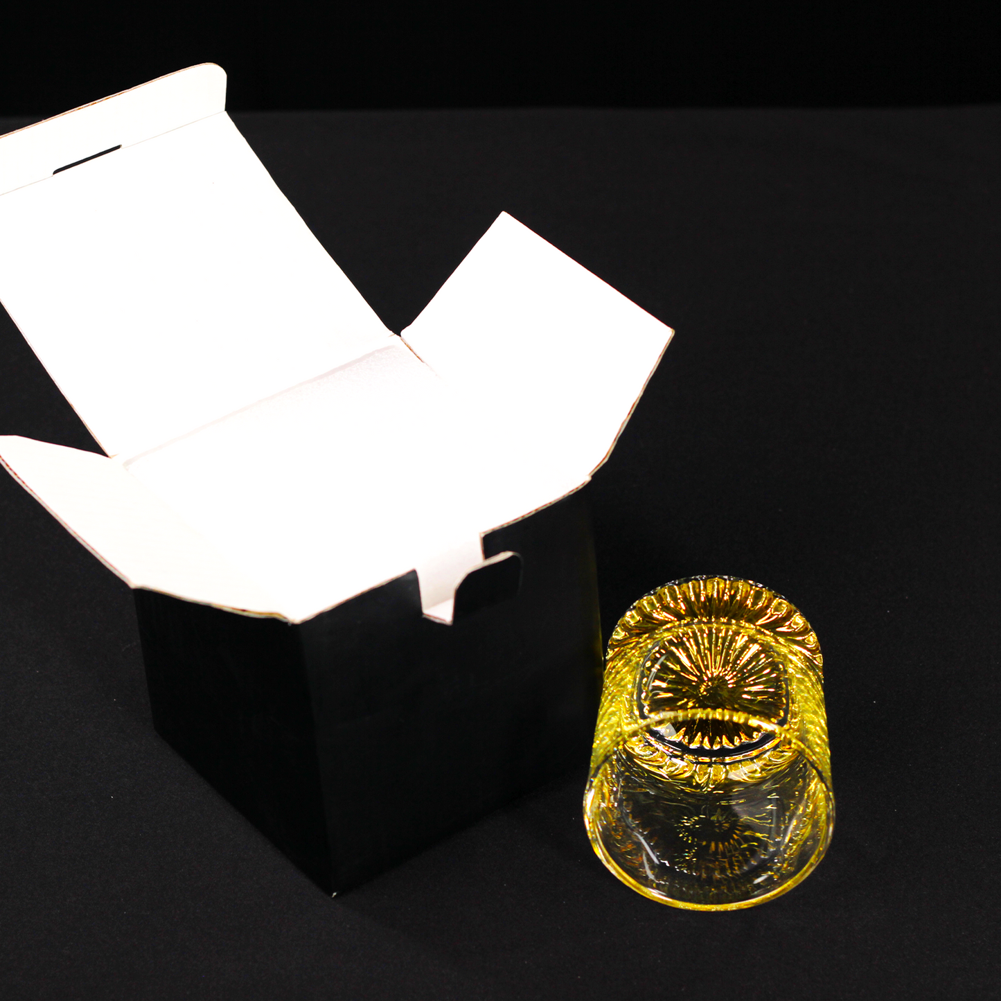 Italian Petal Gift Box - 1 Pc