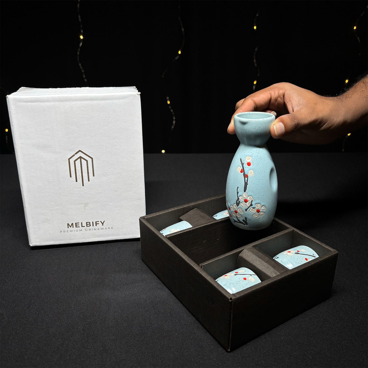 Melbify Japanese Ceramic Sake Serving Gift Set | 1 Pot + 4 Cups| Pot(180 ml) & Cup(45 ml)| Tokkuri Carafe & Cups | Sake Glasses for Drinking | Gift Packing