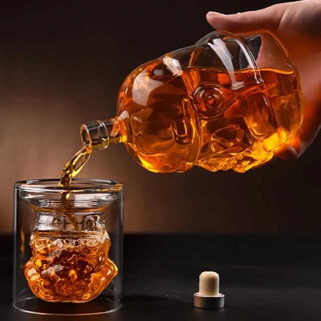 Brucelle Whiskey Decanter (750 ml) Set with 2 Glasses(150 ml)| Double Walled Borosilicate Glass | Perfect for Serving Whiskey,Wine, Scotch, Bourbon, Vodka, Liquor