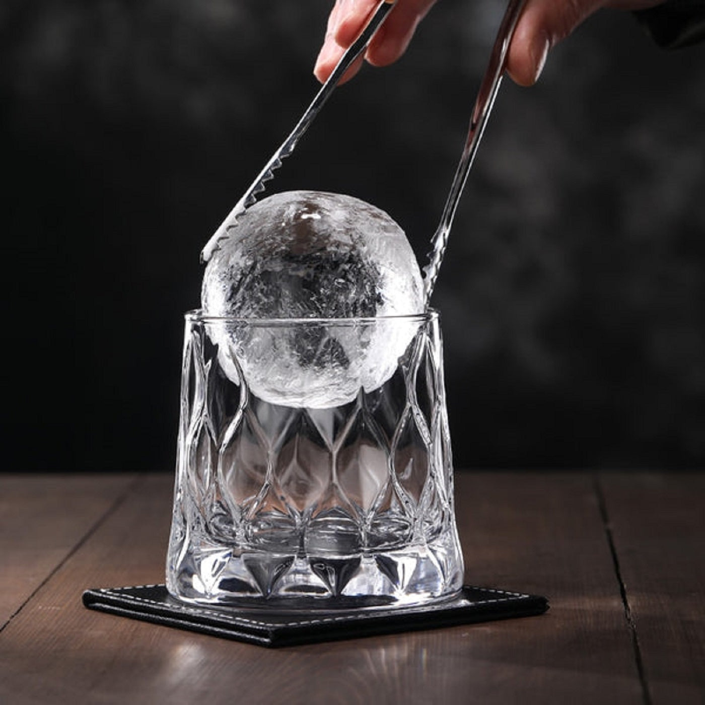 Melbify Leaf Textured Whiskey Glass | 300 ML | Crystal Whiskey Glass with Cut Work | Narrow Rim| Rum Glasses | Snifter Whiskey Glasses