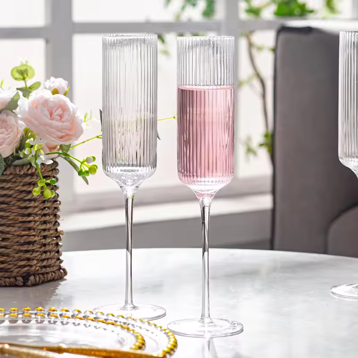 Melbify Ribbed Wine Glasses with Gold Rim | 200 ml | Luxury Wine Glass Set | Designer Wine Glasses| Unique Designer Wine Glasses Gift Pack| Designer Wine Glasses | Crystal Wine Glass