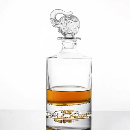 Elephant Whiskey Decanter | 850 ml | Premium Crystal Liquor Decanters with Stopper | Decanter for Liquor, Whiskey, Brandy, Gin, Rum, Scotch,Tequila, Vodka, and Brandy | Gift Set